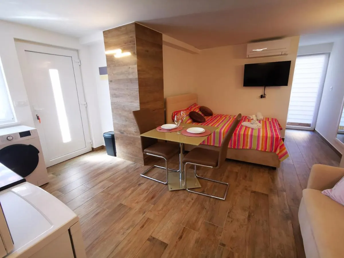 Apartment Apartman Filip 3 Pula